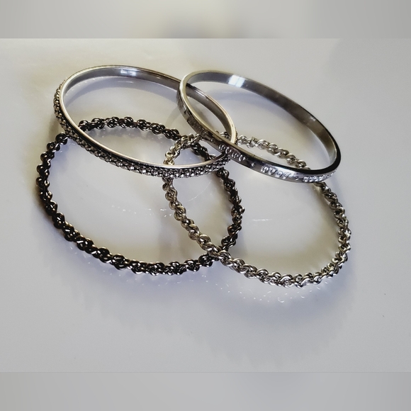 Vtg. Stack Bangles 4pcs - Picture 1 of 8